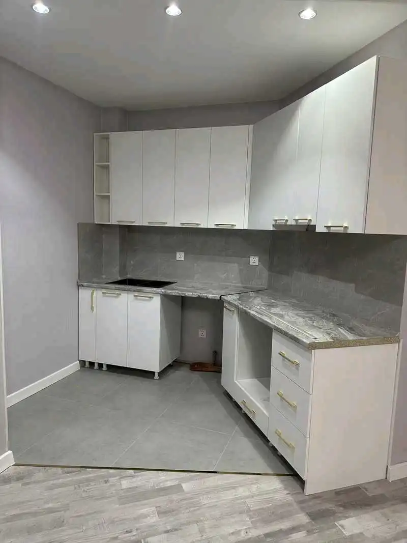 3-к квартира, 9 этаж, 93 м², Шоҳмансур, бозори зелёни