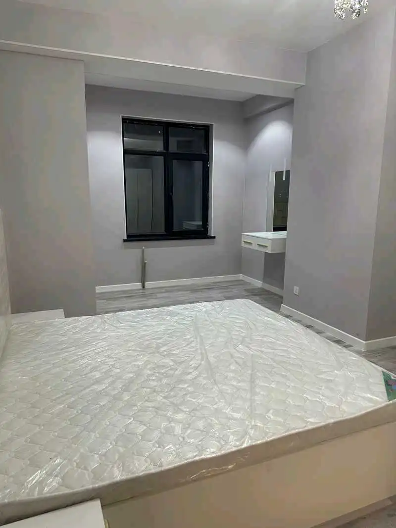 3-к квартира, 9 этаж, 93 м², Шоҳмансур, бозори зелёни