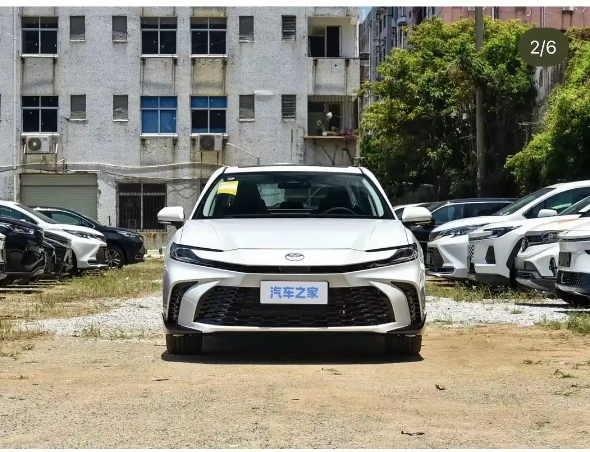 Toyota Camry 2026