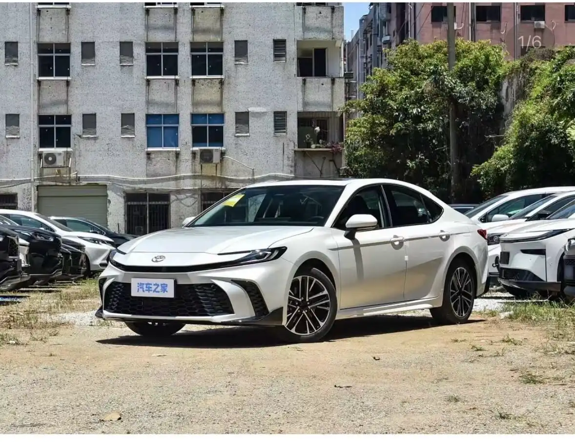 Toyota Camry 2026