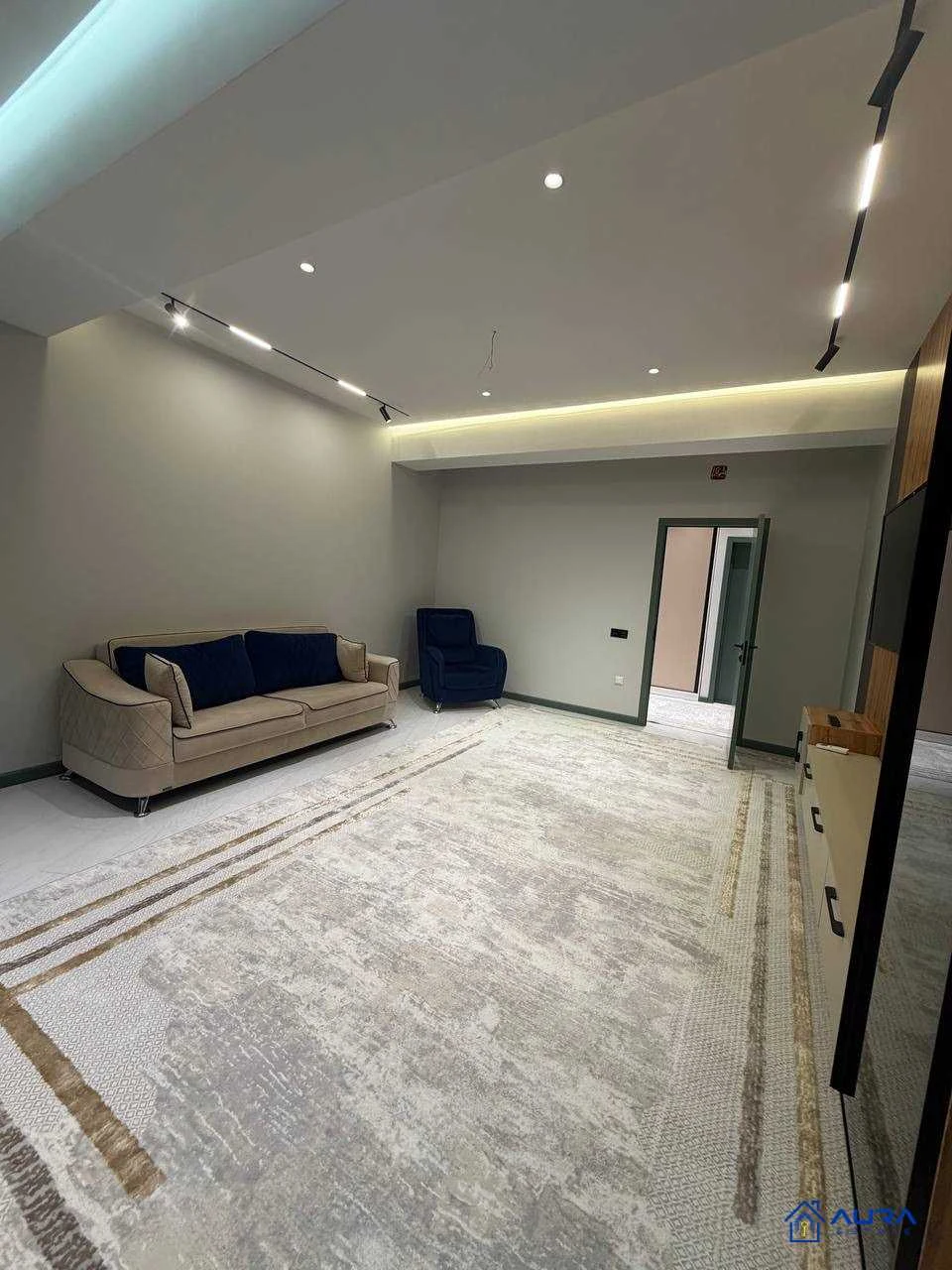 3-к квартира, 7 этаж, 110 м², И Сомони