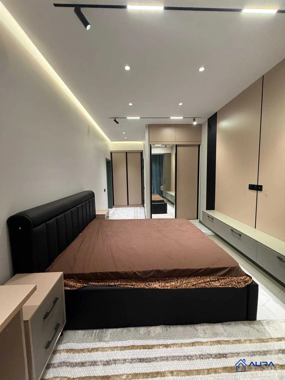 3-к квартира, 7 этаж, 110 м², И Сомони