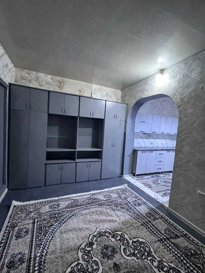 4-к квартира, 9 этаж, 100 м², Зарафшон, Полклиникаи 14