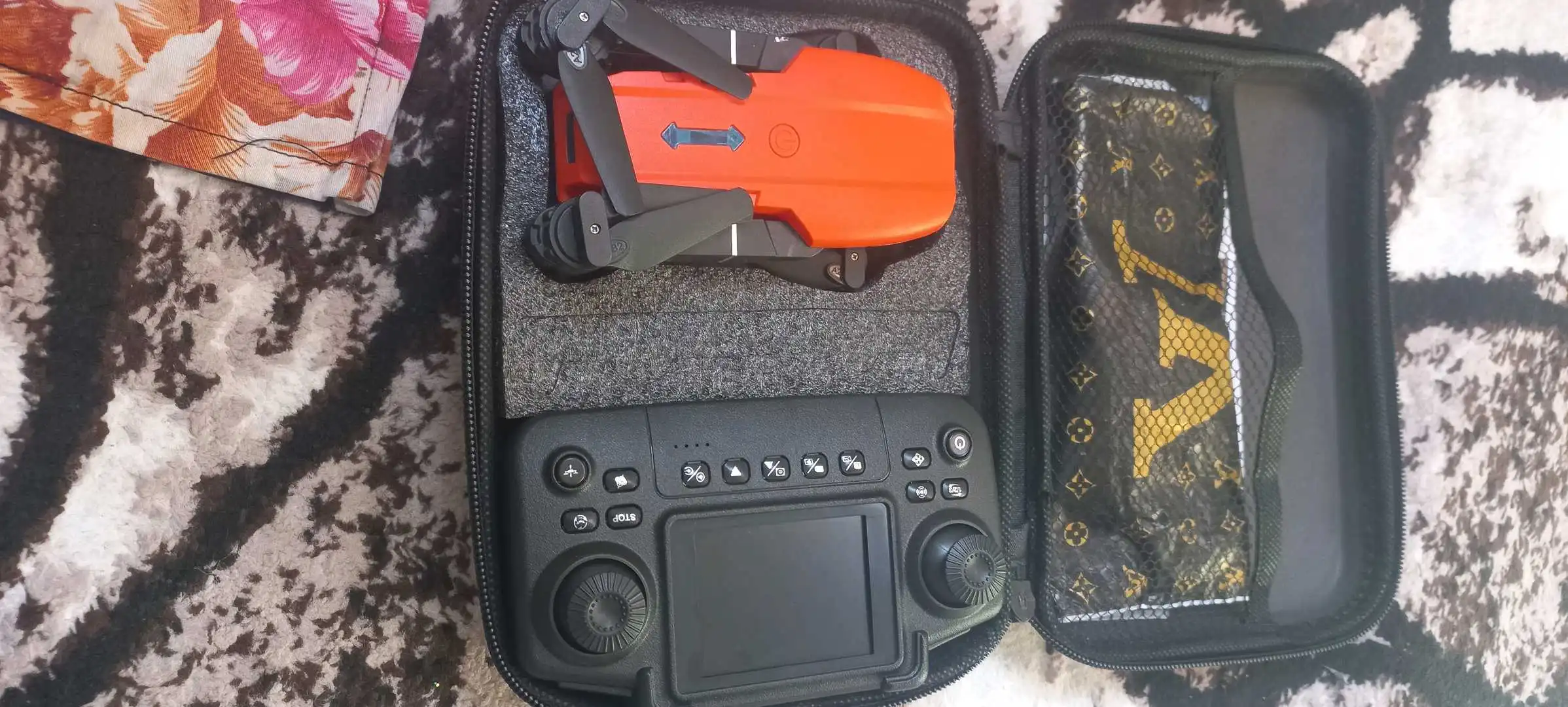 Дрон е 99air