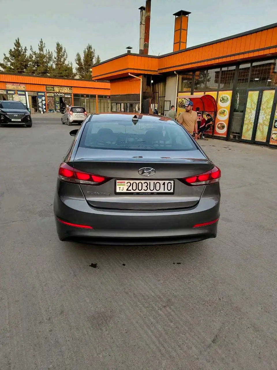 Hyundai Elantra 2017