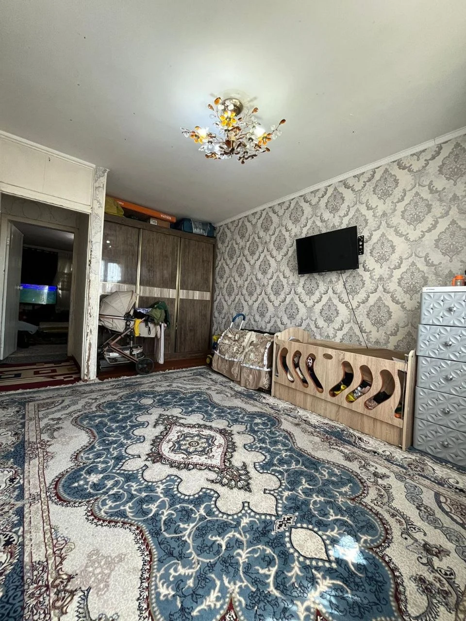 3-к квартира, 5 этаж, 53 м², Фирдавси