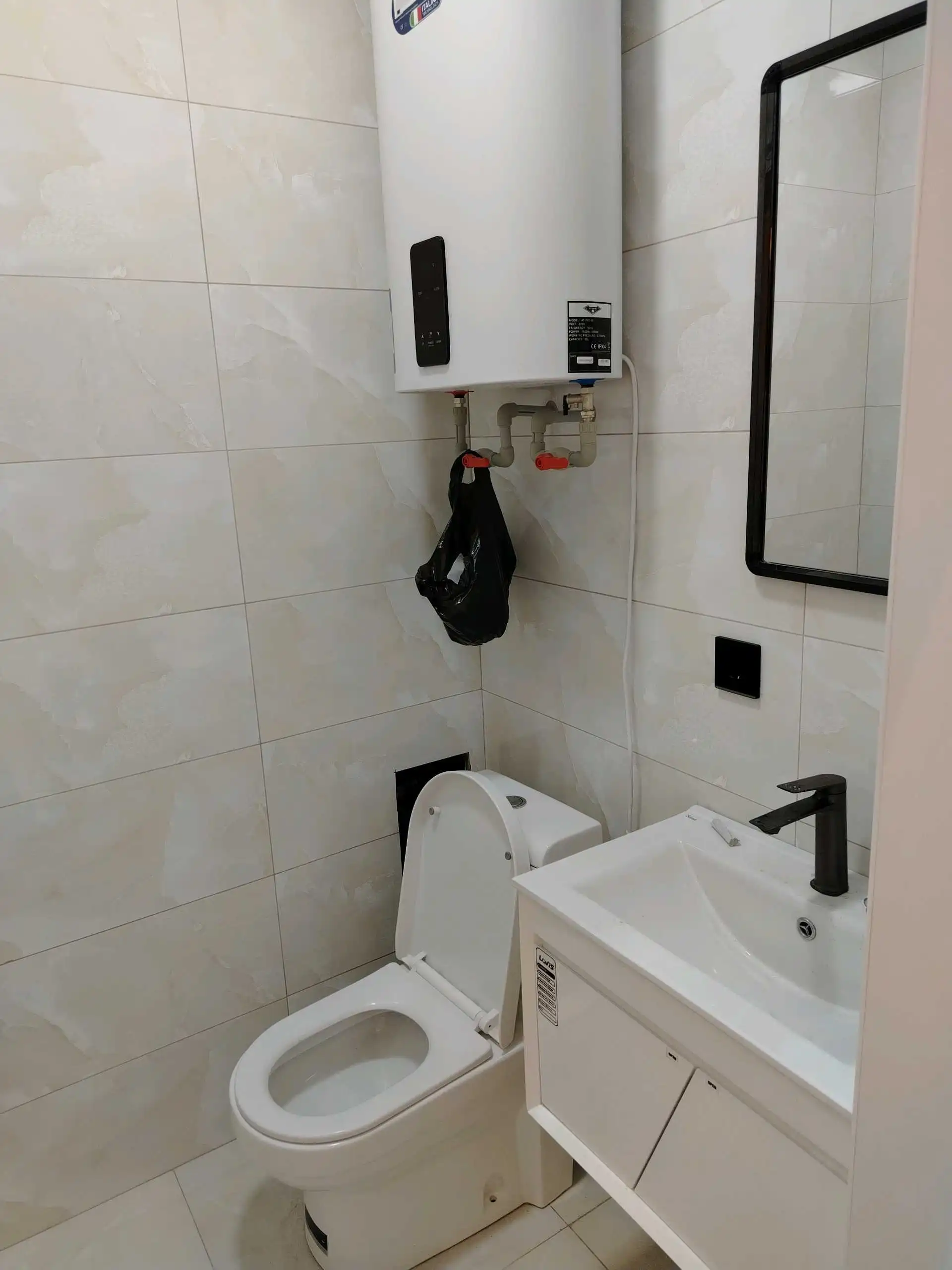 3-к квартира, 3 этаж, 77 м², сомони ваданассос