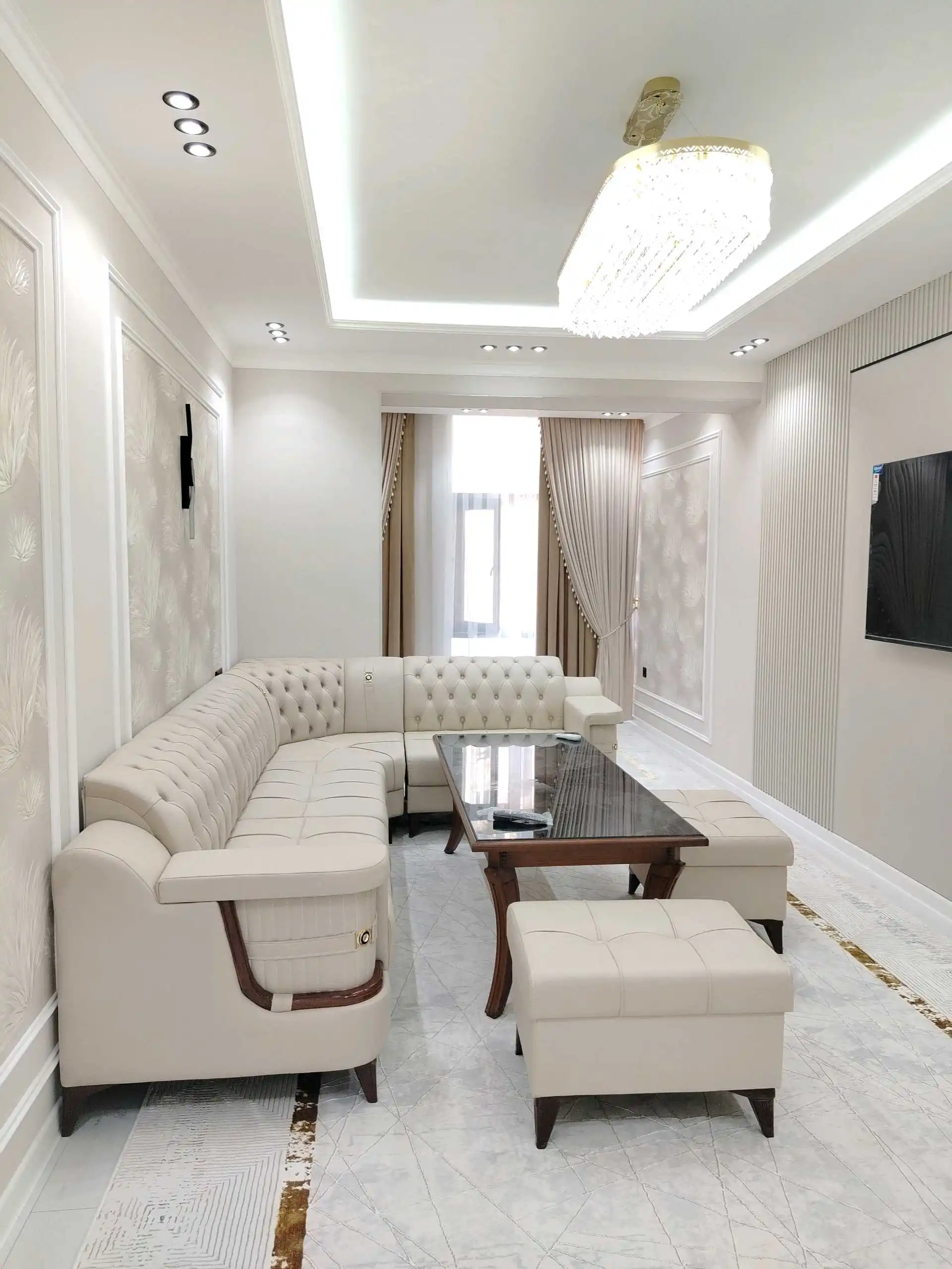 3-к квартира, 3 этаж, 77 м², сомони ваданассос