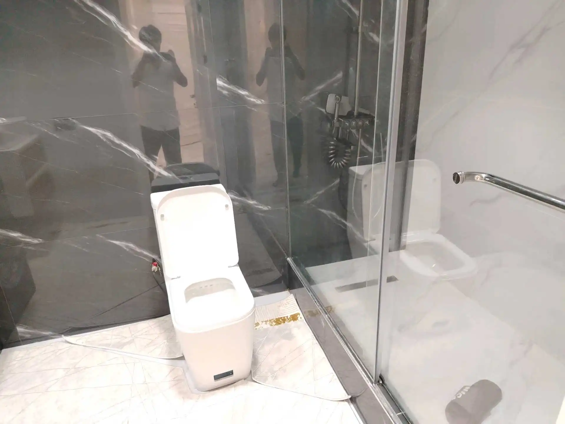 3-к квартира, 3 этаж, 77 м², сомони ваданассос
