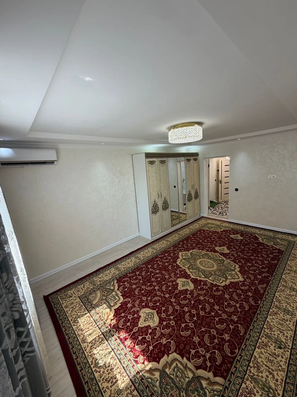 2-к квартира, 2 этаж, 50 м², Фирдавси