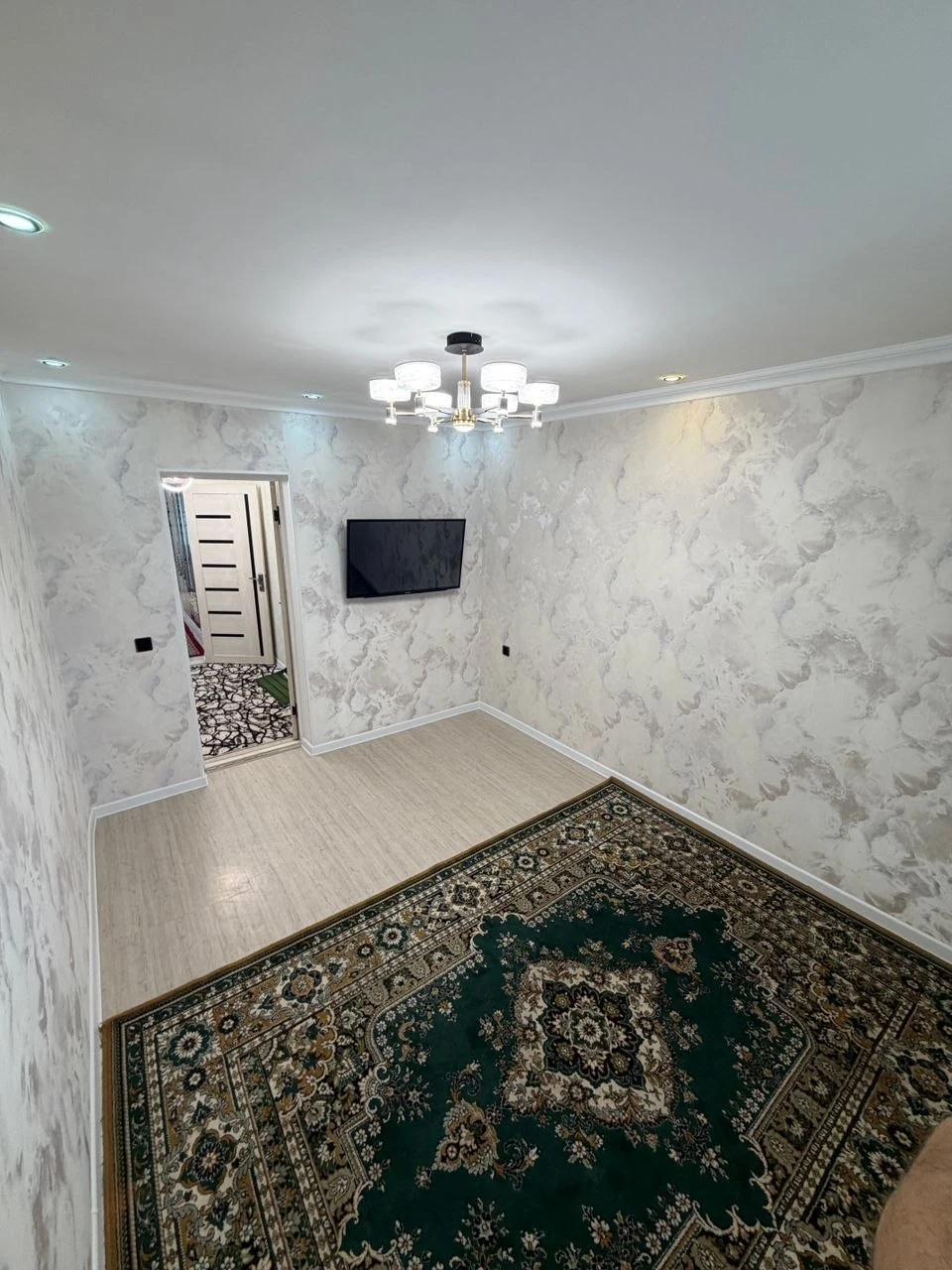 2-к квартира, 2 этаж, 50 м², Фирдавси