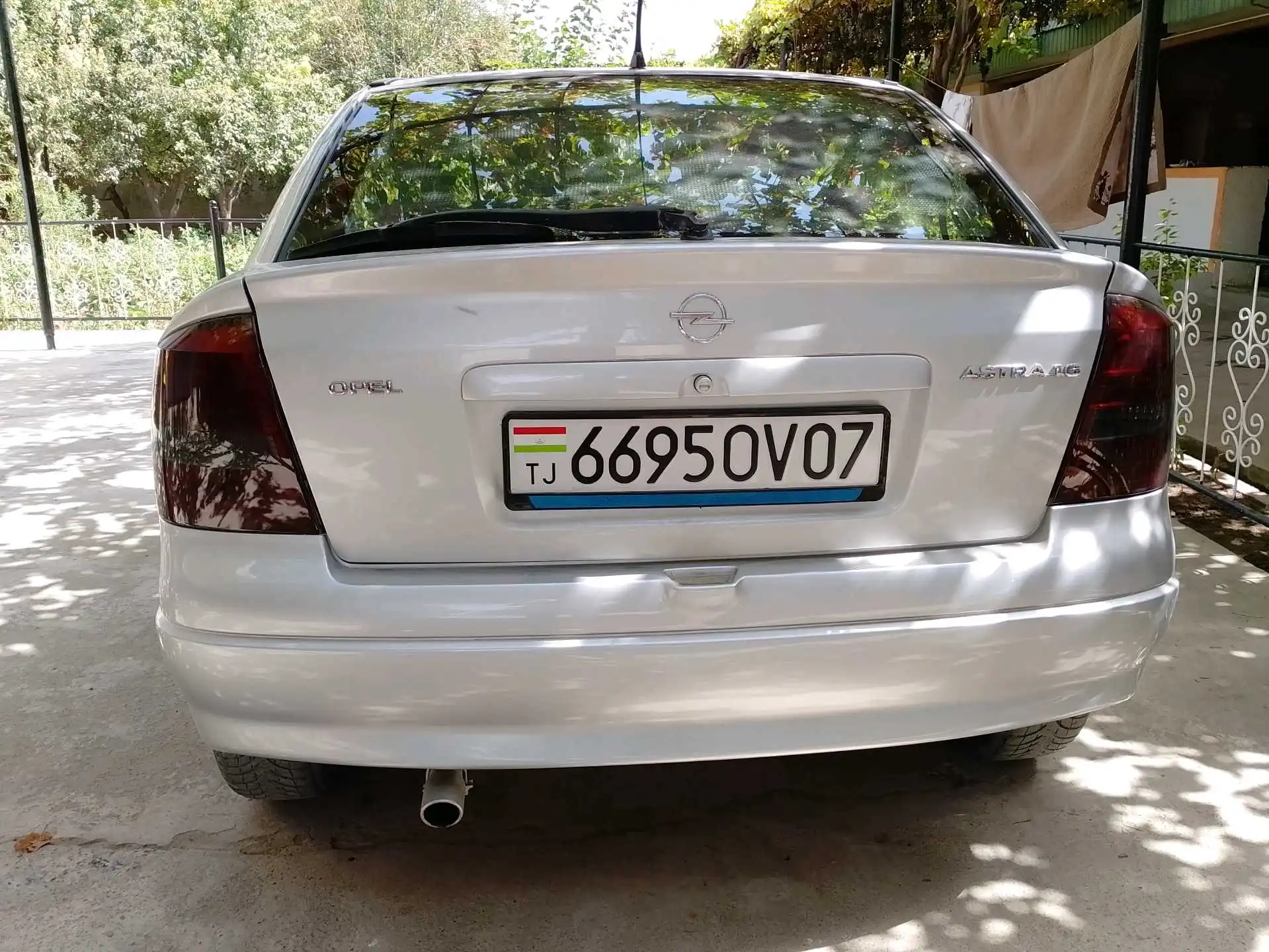 Opel Astra j 1999