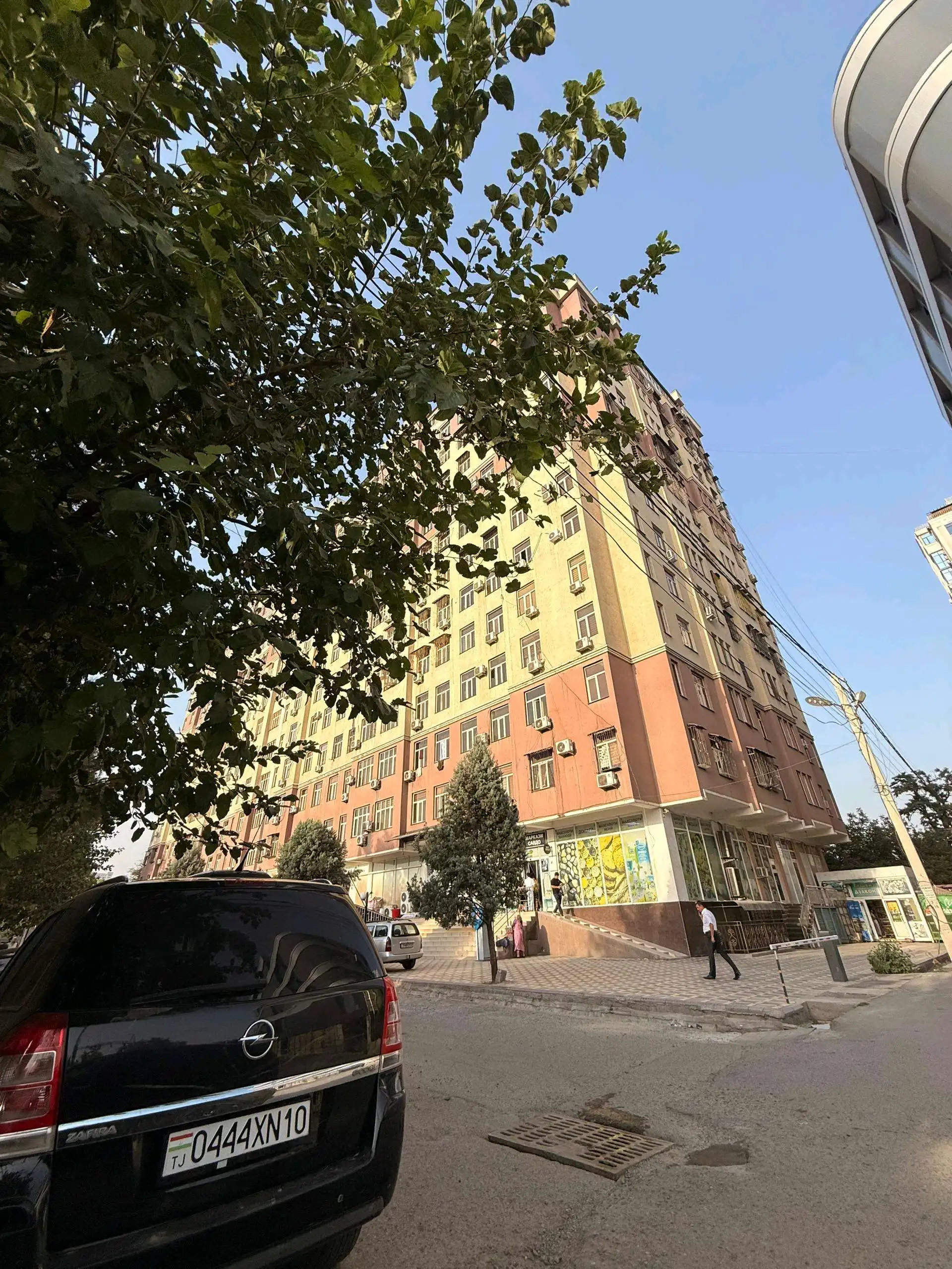 3-к квартира, 8 этаж, 82 м², Аэрапорт