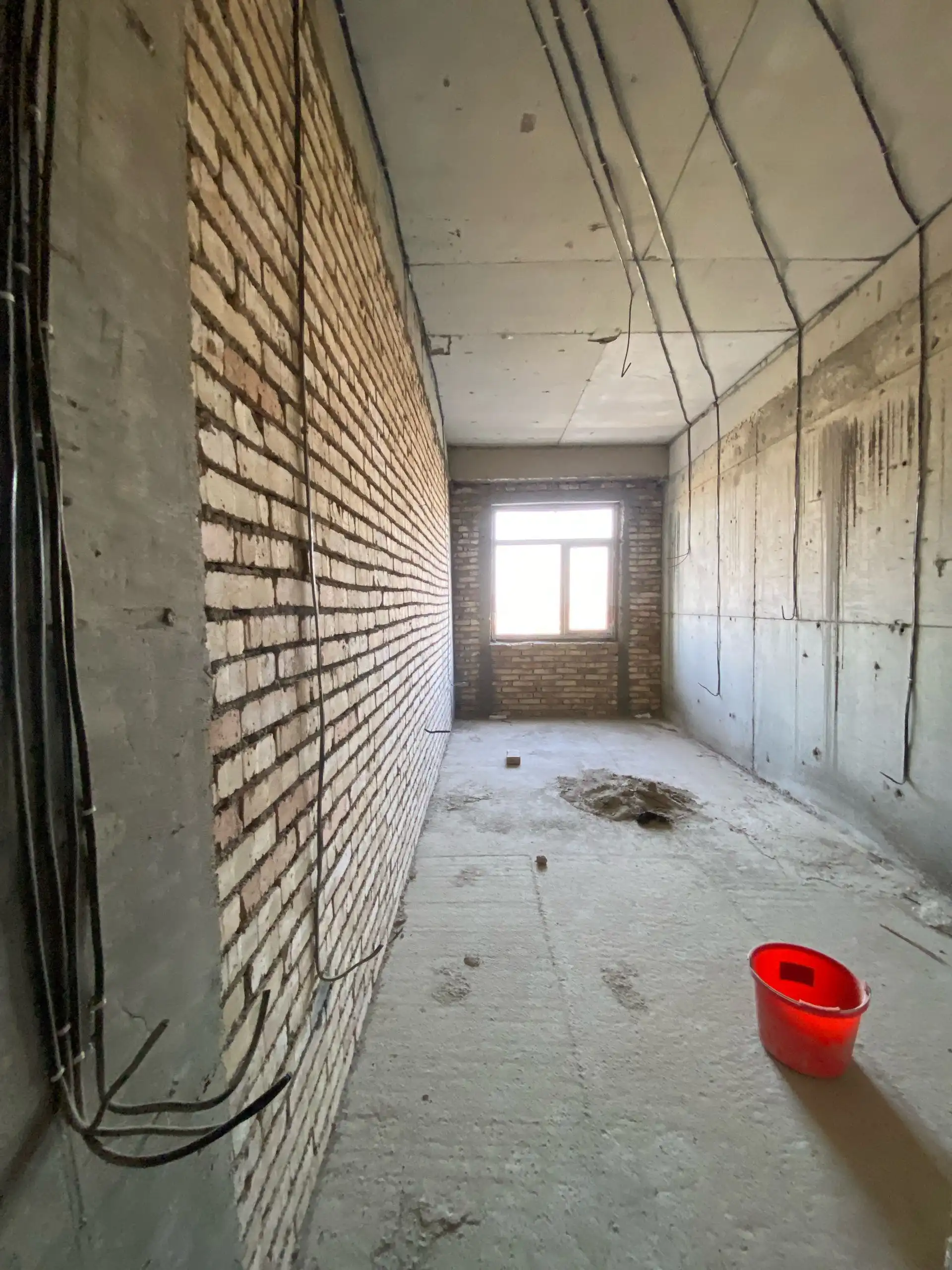 3-к квартира, 9 этаж, 93 м², фирдауси