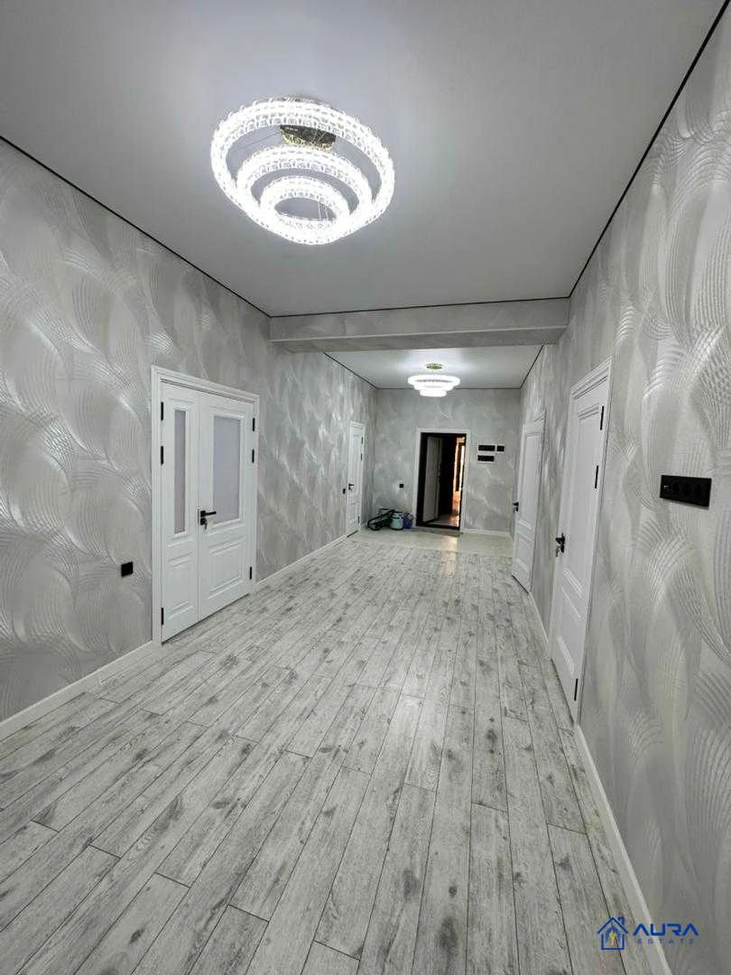 5-к квартира, 11 этаж, 124 м², Шохмансур