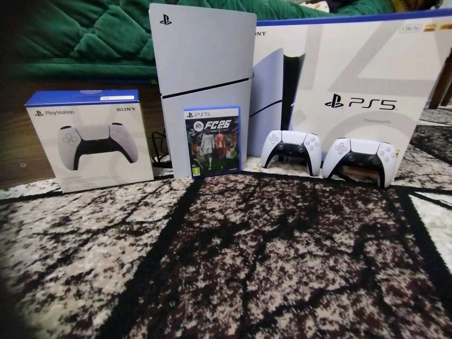 Play Station 5 
новый плестейшан