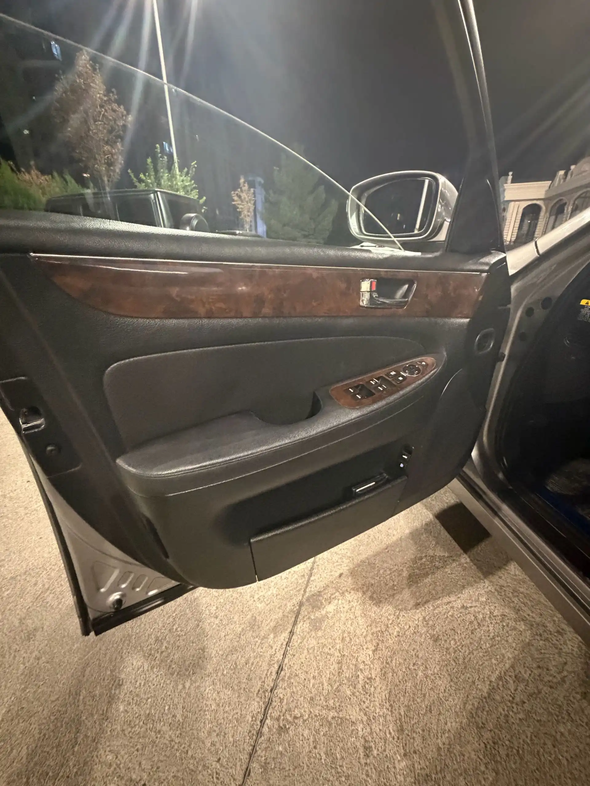 Hyundai Genesis 2009