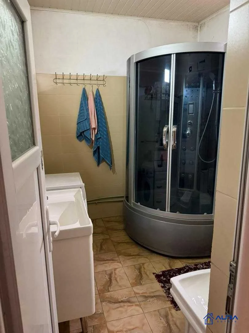 2 этажный, 5-комн. дом, 103 м², 2 соток, Фирдавси