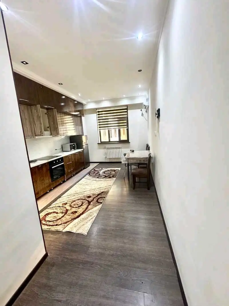 2-к квартира, 2 этаж, 100 м², И. Сомонӣ, кучаи Шодмони 53, назди Мадраса
