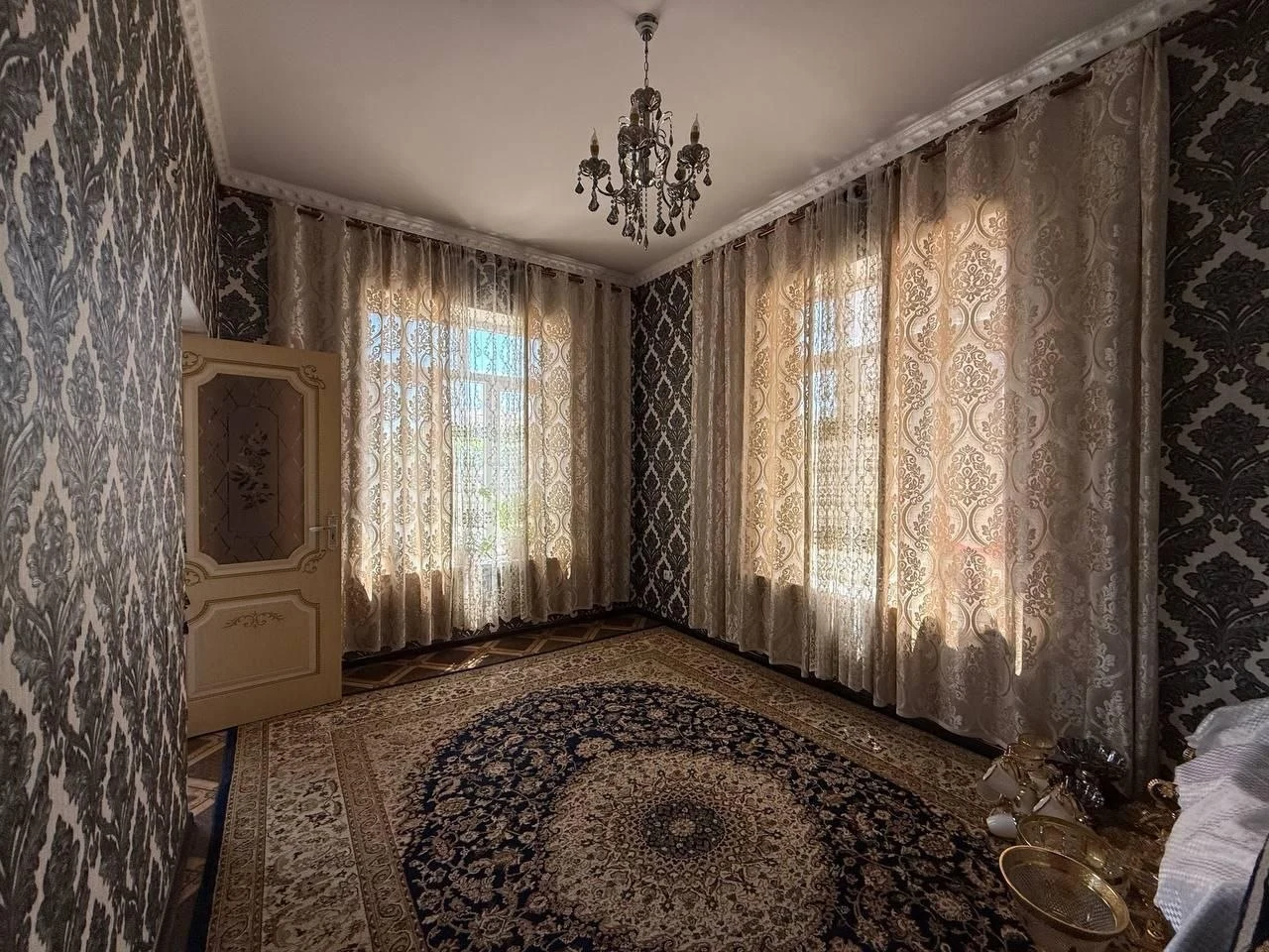 2 этажный, 6-комн. дом, 500 м², 4 соток, Шохмансур