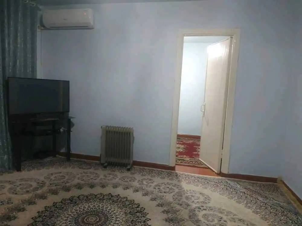 3-к квартира, 2 этаж, 48 м², Джалолилдина Балхи