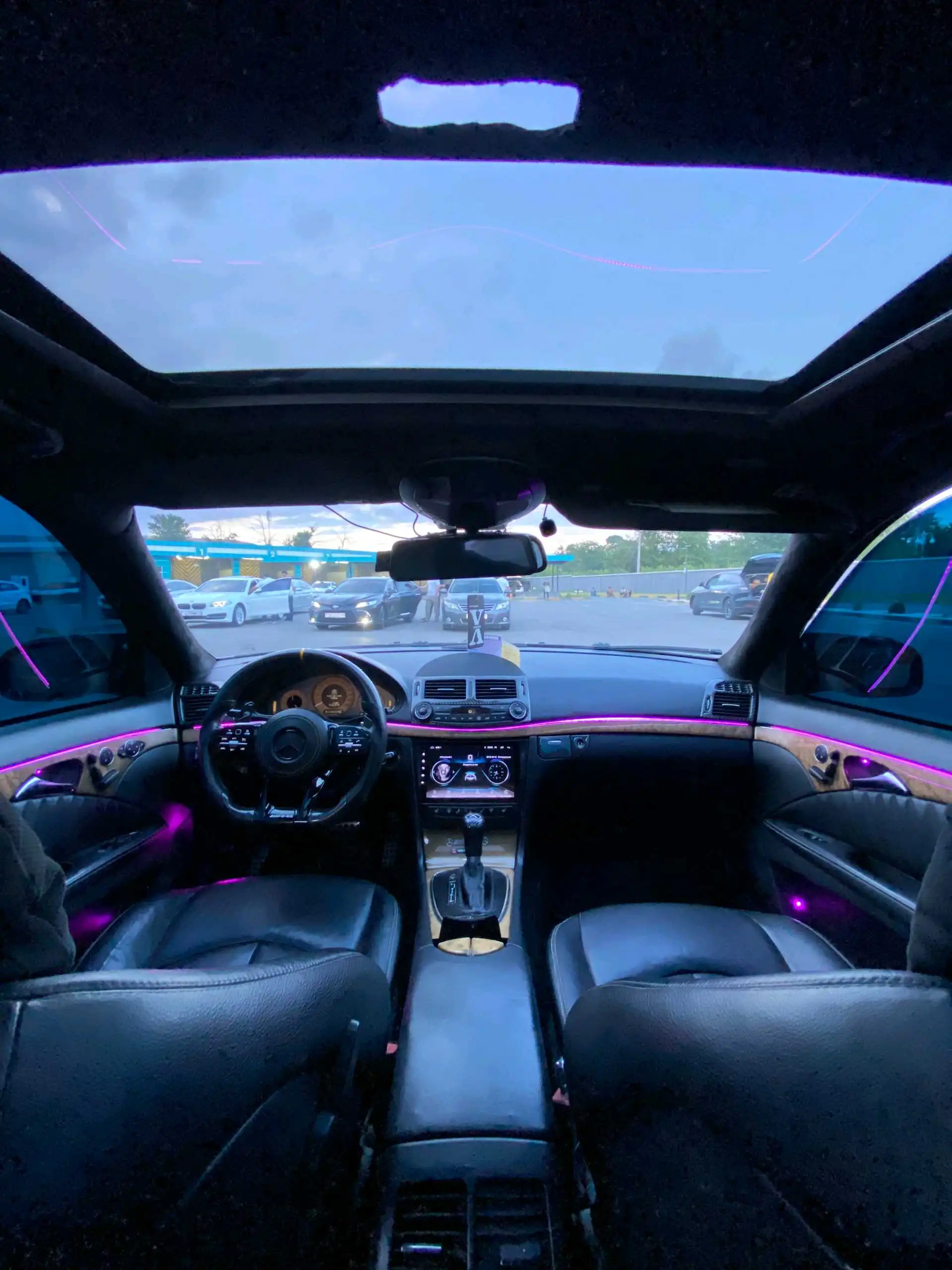 Mercedes-benz E class 2009