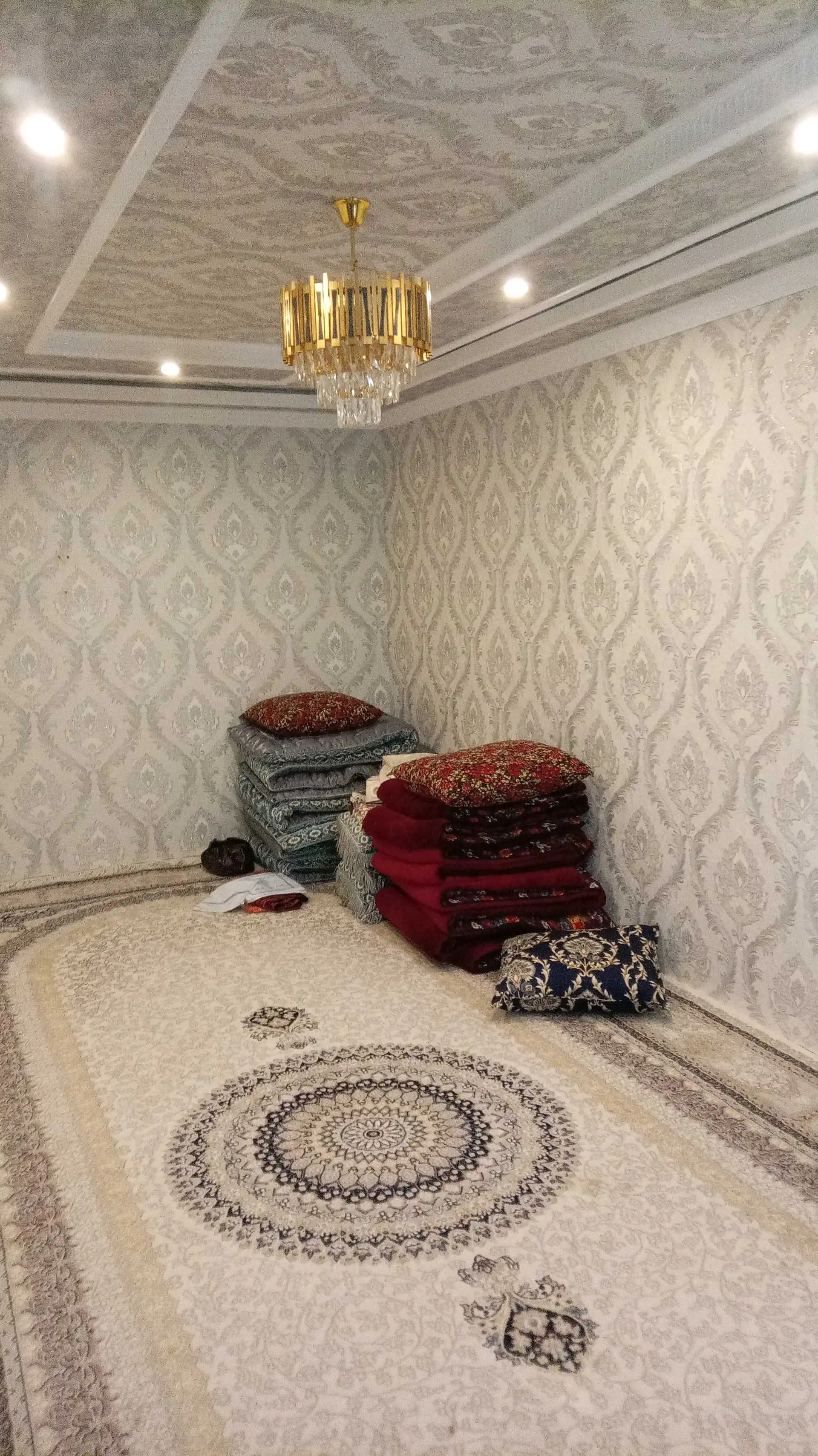 3-к квартира, 1 этаж, 70 м², Фархор