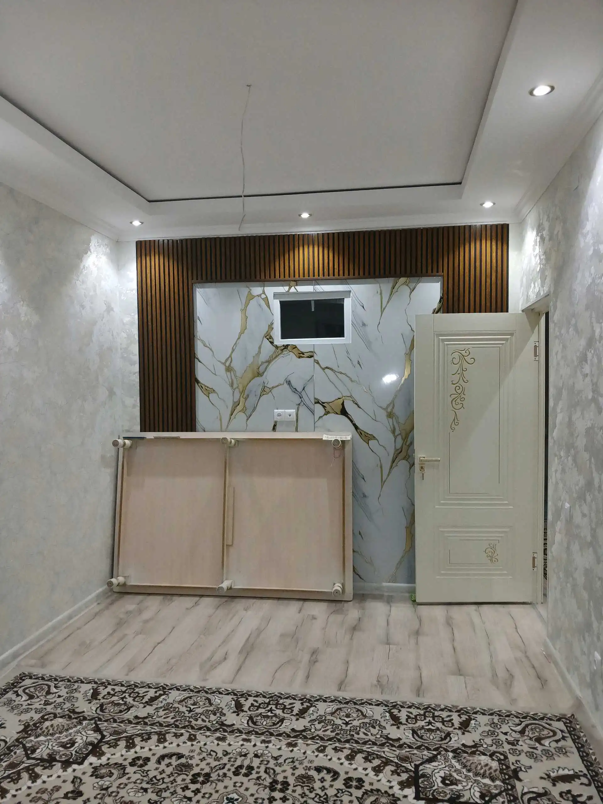 3-к квартира, 10 этаж, 66 м², фирдавси поворот Ленинград Дом 10 етажа хона 10 етажда харидори аник боша ягон сум муомила дора об свет дора