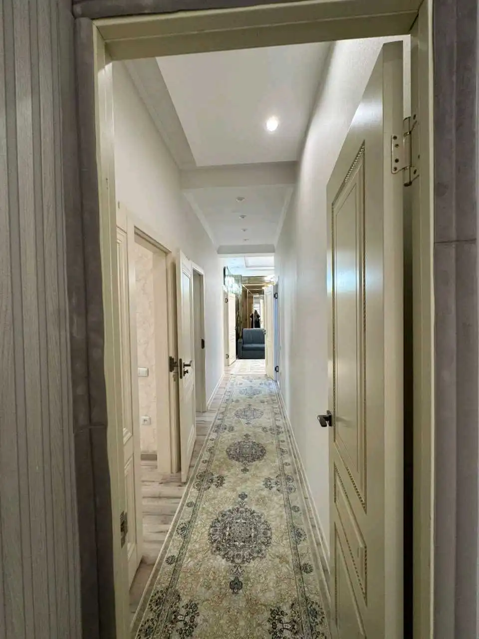 3-к квартира, 13 этаж, 90 м², фирдавси   диагностика коммерческий институт