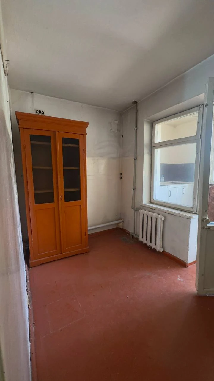 2-к квартира, 3 этаж, 45 м², Сино