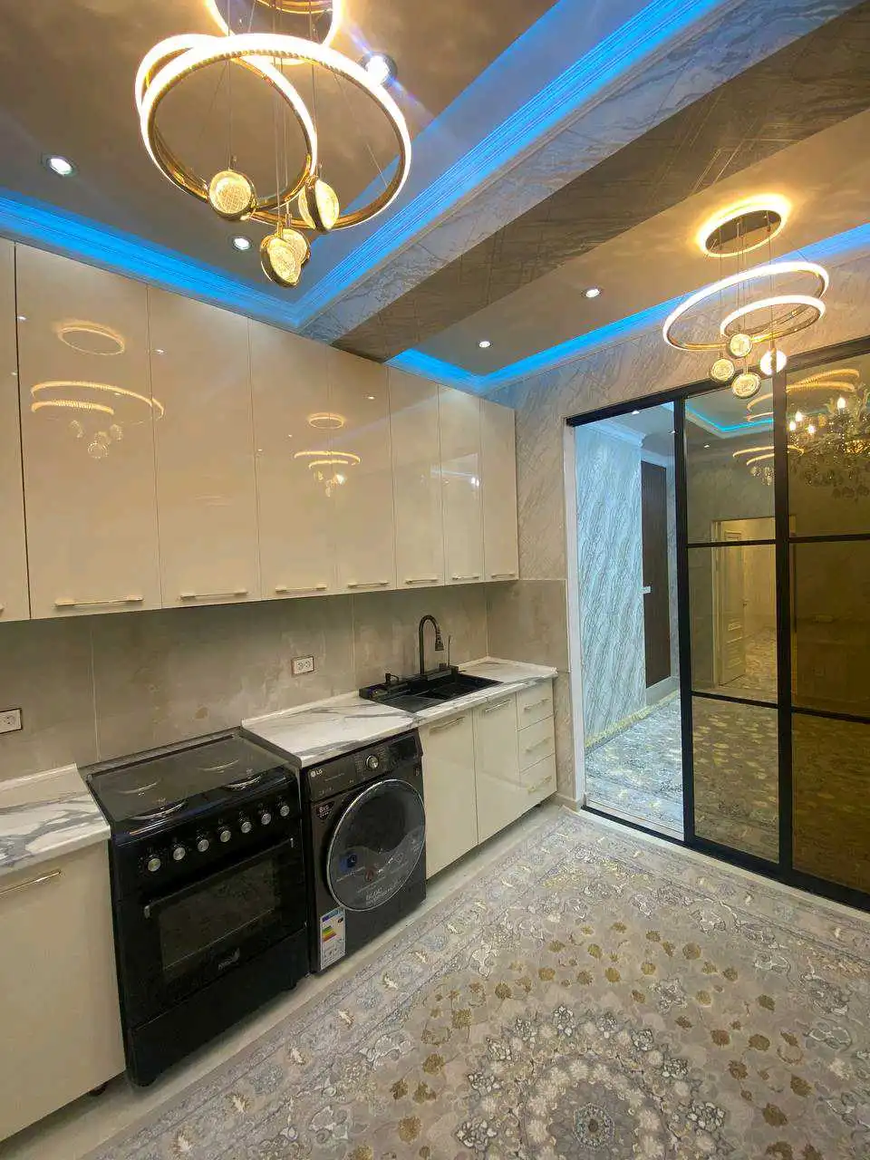 Квартира, 12 этаж, 82 м², Фирдавси