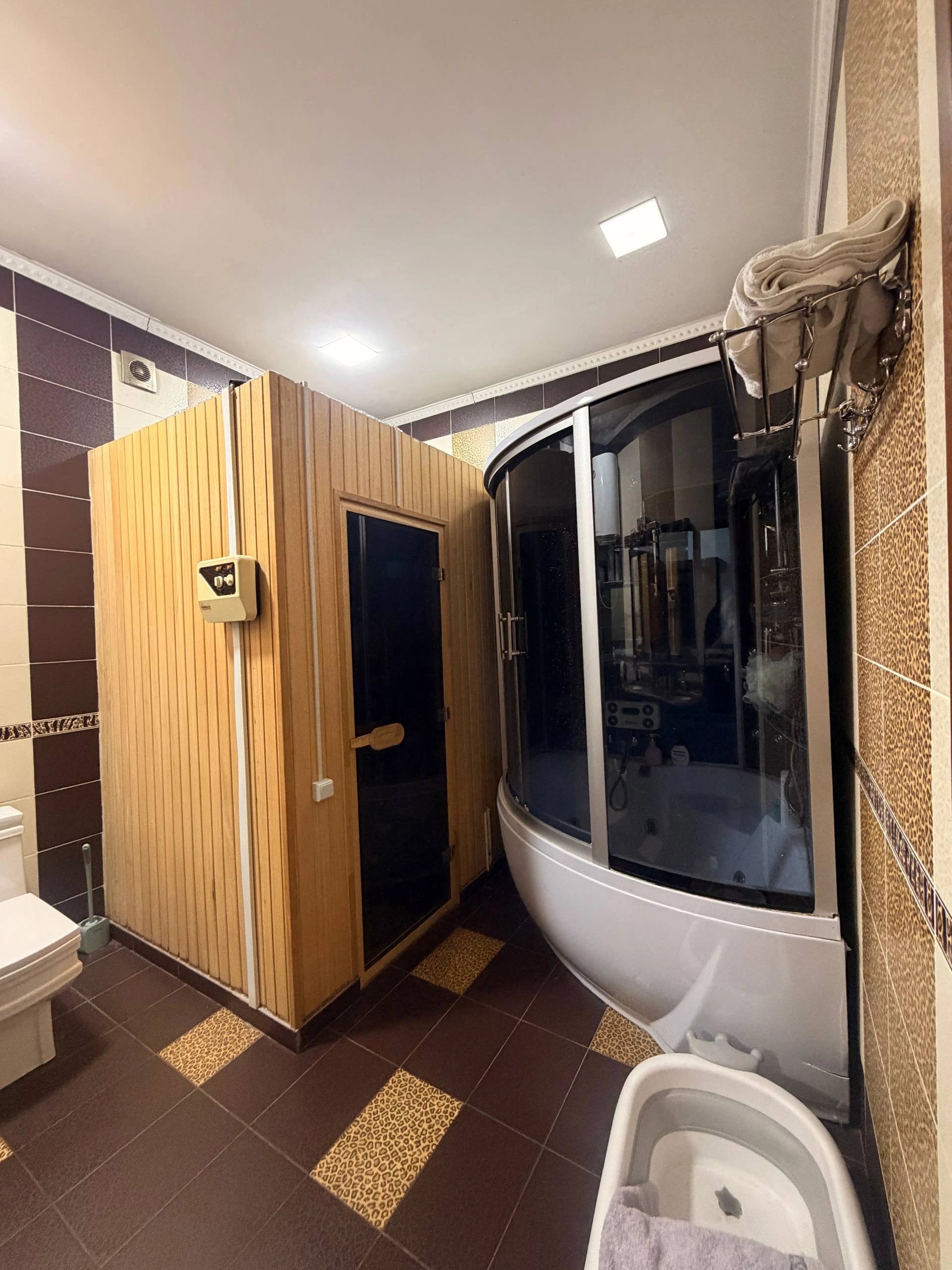 2 этажный, 8-комн. дом, 324 м², 45 соток, Сино — фото 18
