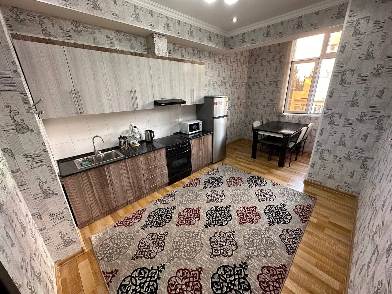2-к квартира, 3 этаж, 90 м², И. Сомонӣ — фото 2