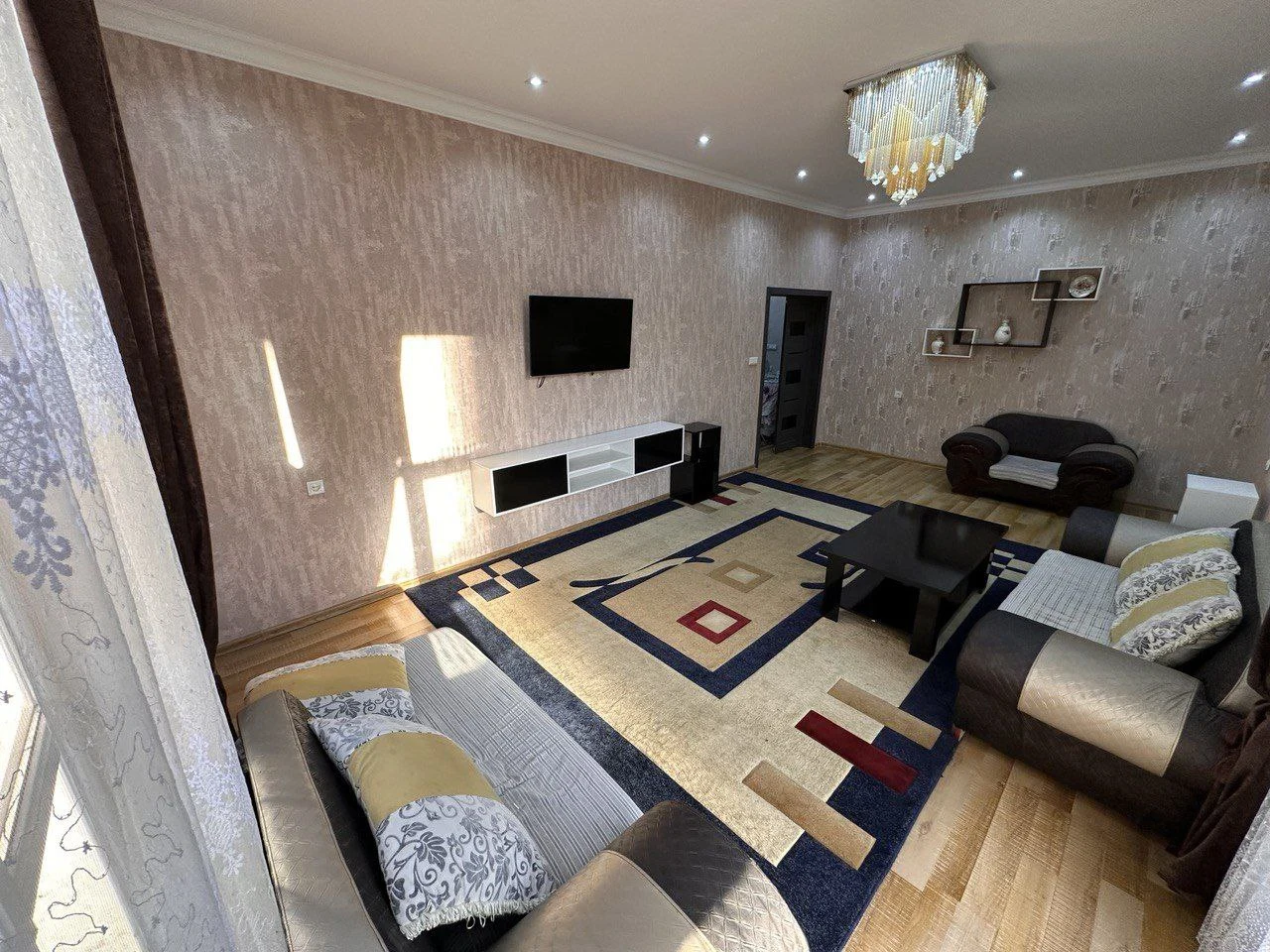 2-к квартира, 3 этаж, 90 м², И. Сомонӣ — фото 12