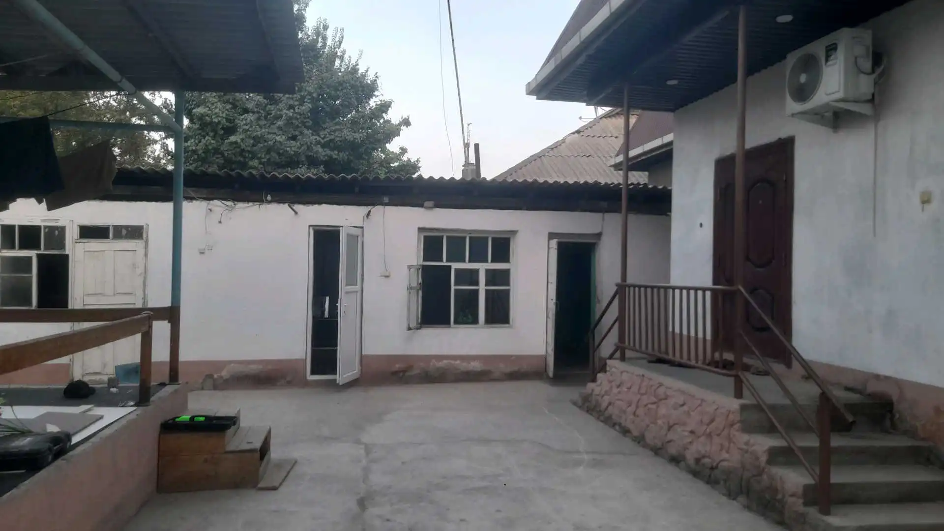 2 этажный, 5-комн. дом, 1 м², 9 соток, шахринав