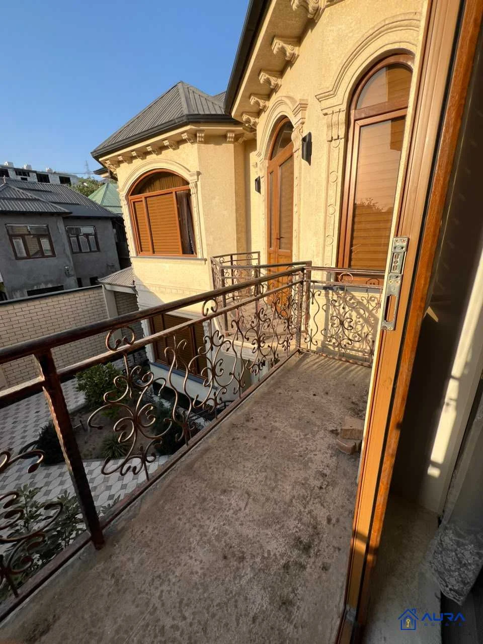 2 этажный, 5-комн. дом, 288 м², 3 соток, Сино — фото 3