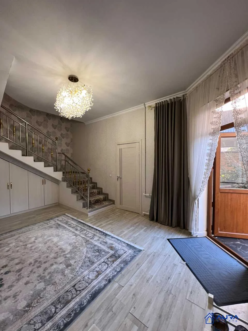 2 этажный, 5-комн. дом, 288 м², 3 соток, Сино — фото 19