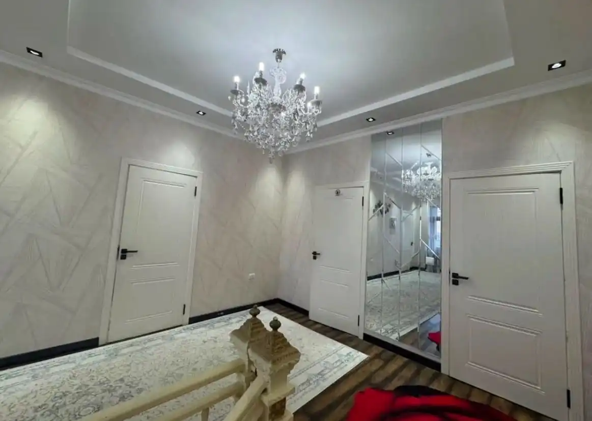 2 этажный, 5-комн. дом, 168 м², 2 соток, Сино