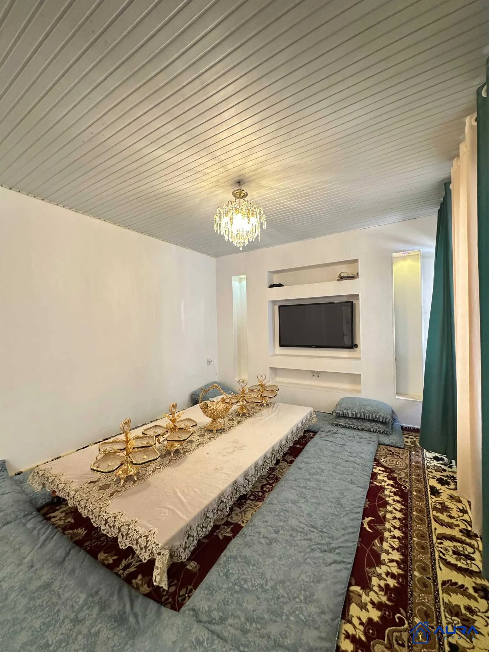 1 этажный, 7-комн. дом, 230 м², 10 соток, Сино