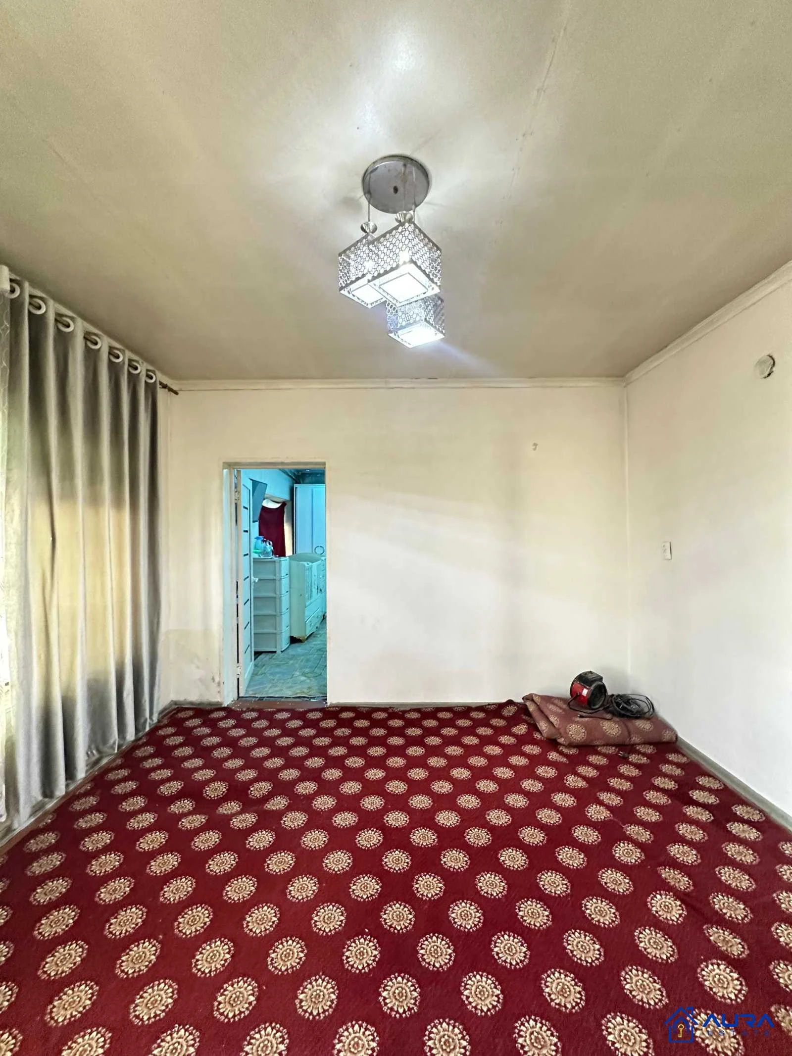 1 этажный, 7-комн. дом, 230 м², 10 соток, Сино