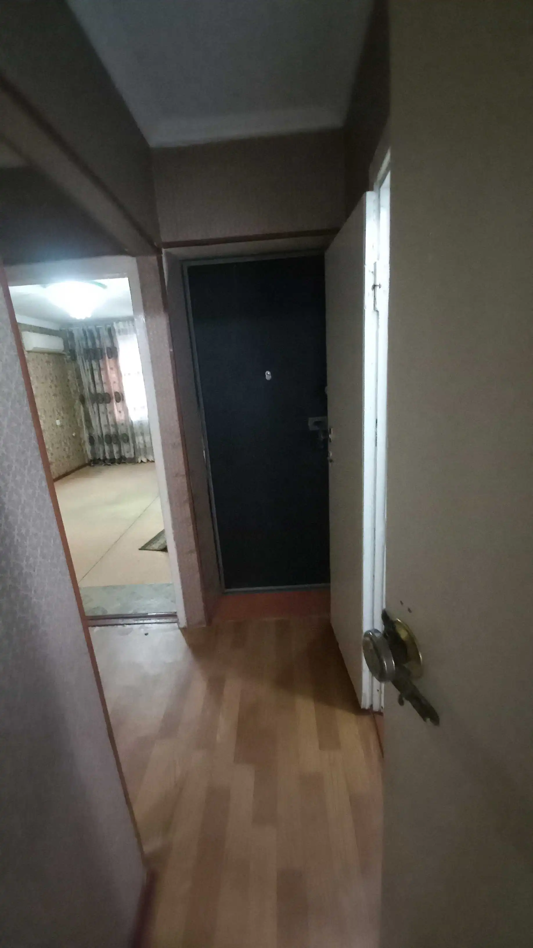 2-к квартира, 2 этаж, 54 м², Кӯчаи Кайҳоннавардон Доми 70