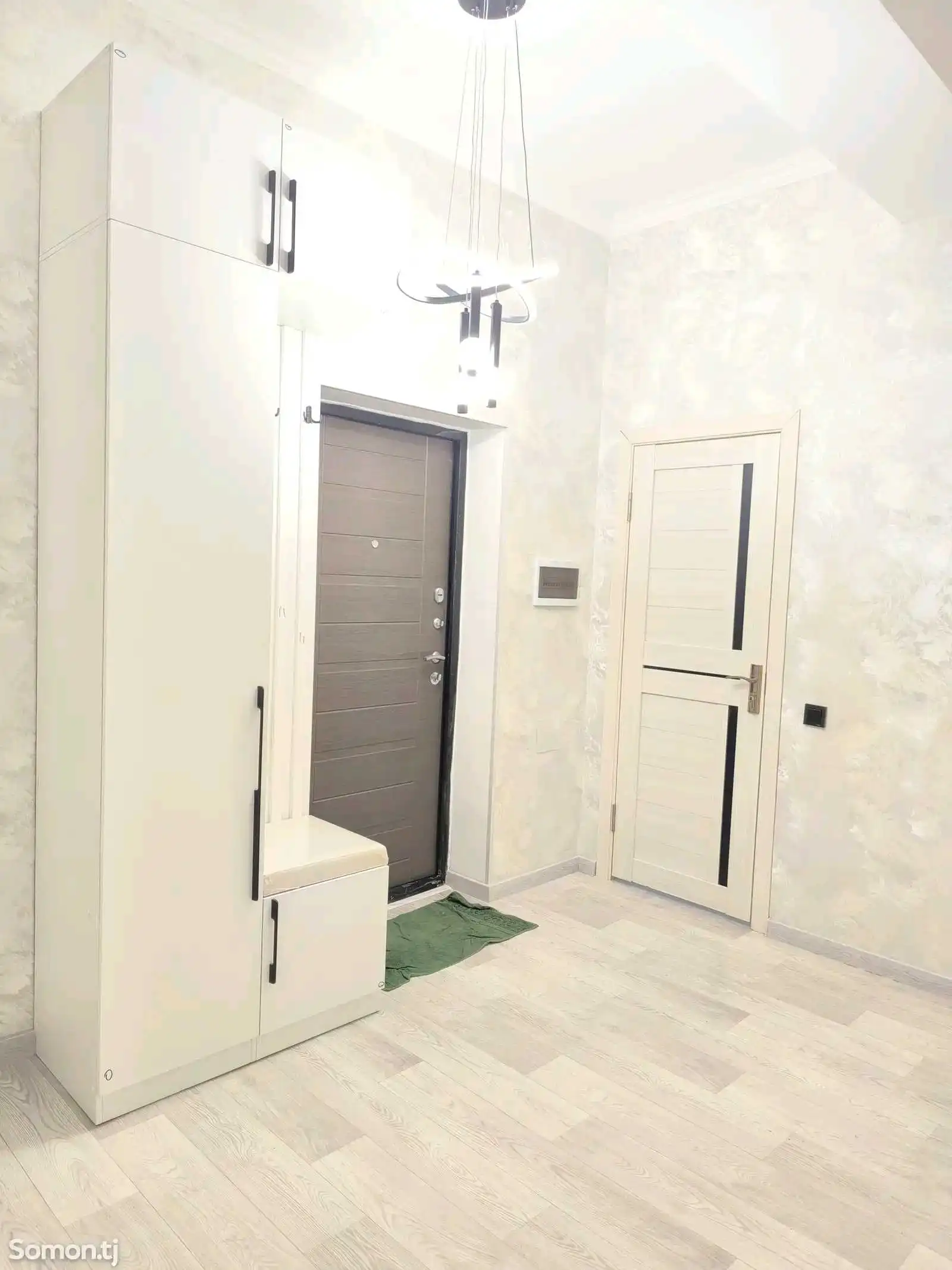 2-к квартира, 4 этаж, 80 м², Цирк, доми Ёвар