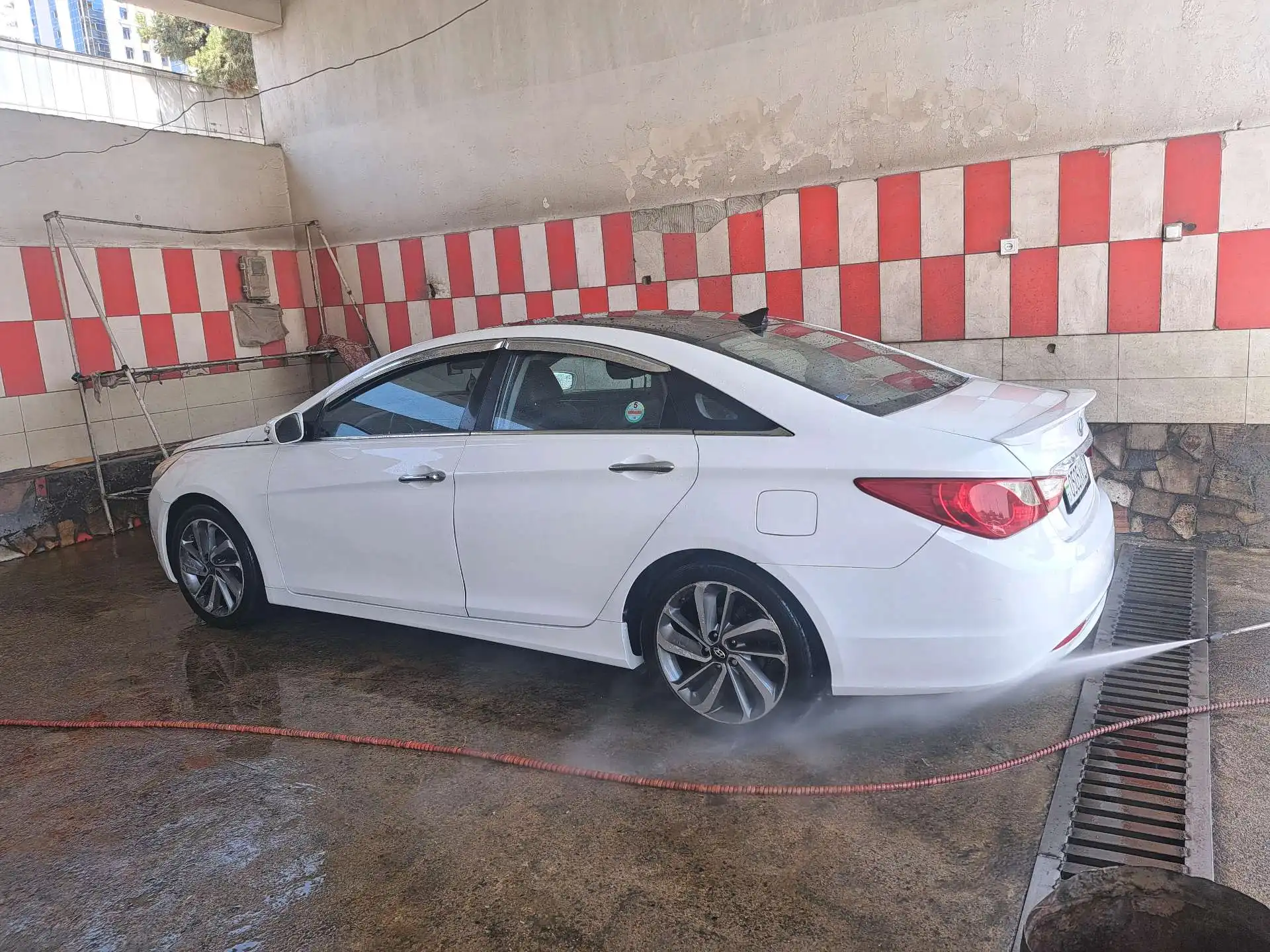 Hyundai Sonata 2010