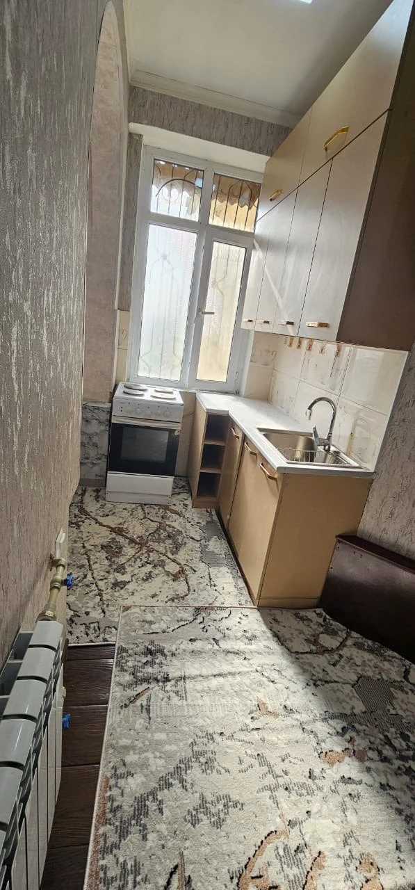2-к квартира, 9 этаж, 52 м², Фирдавси