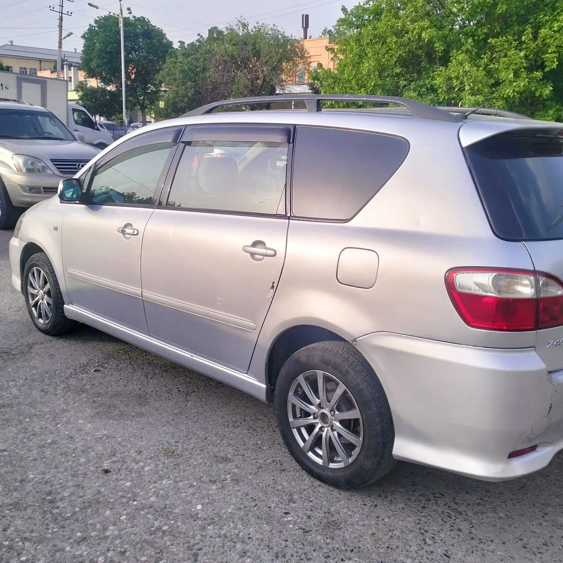 Toyota Ipsum 2007