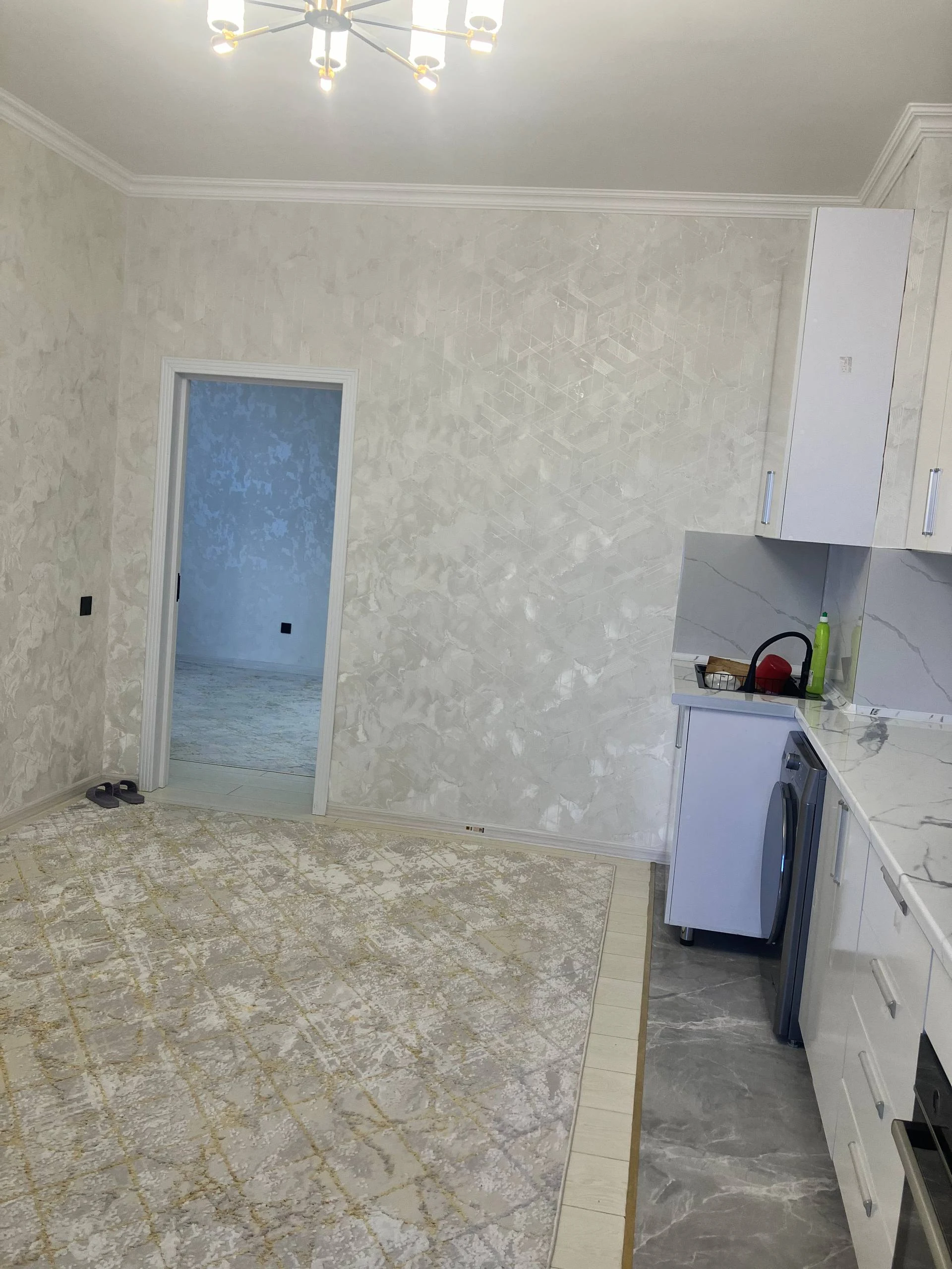 2-к квартира, 5 этаж, 100 м², Шохмансур
