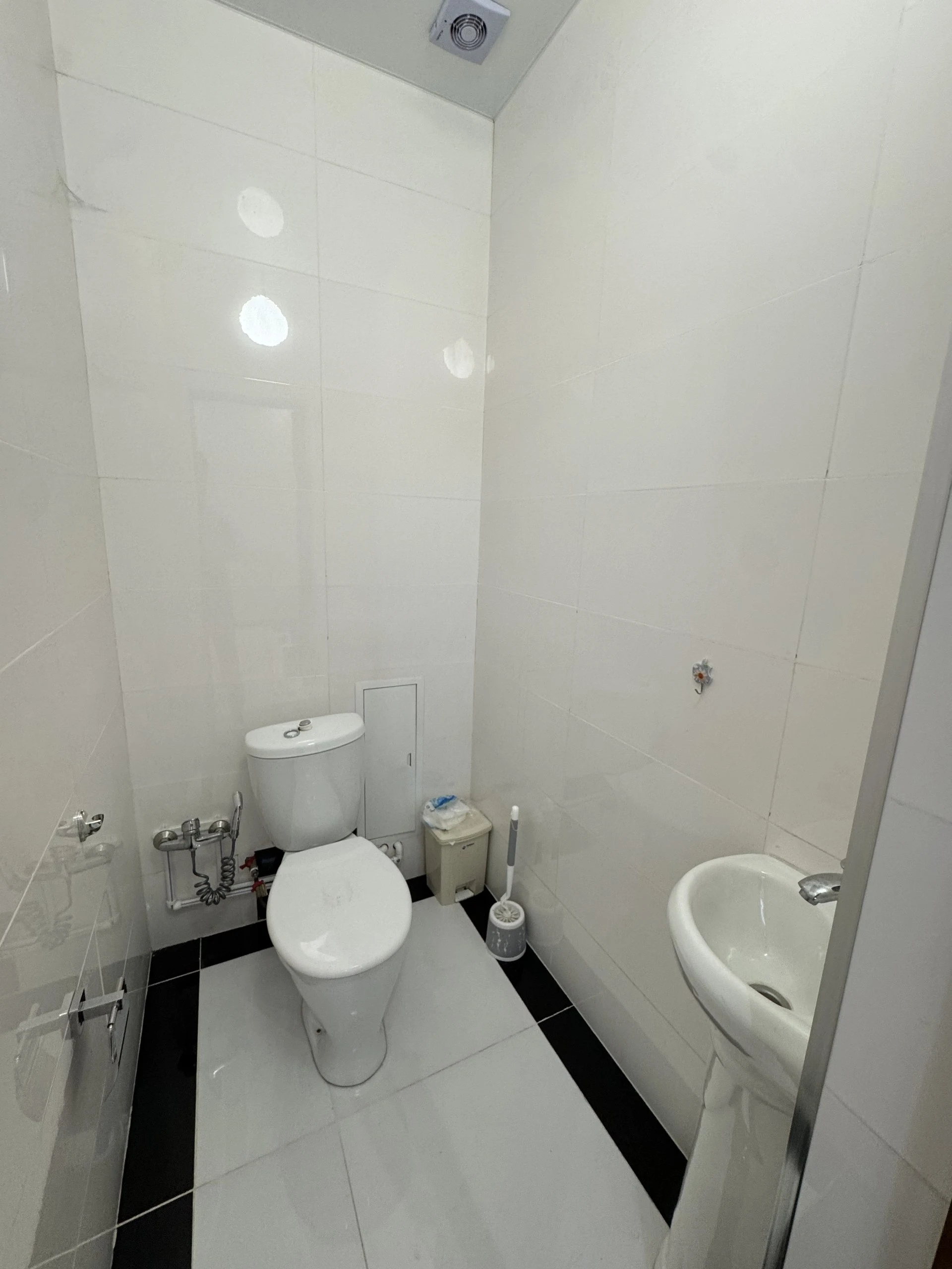 3-к квартира, 11 этаж, 111 м², Шохмансур