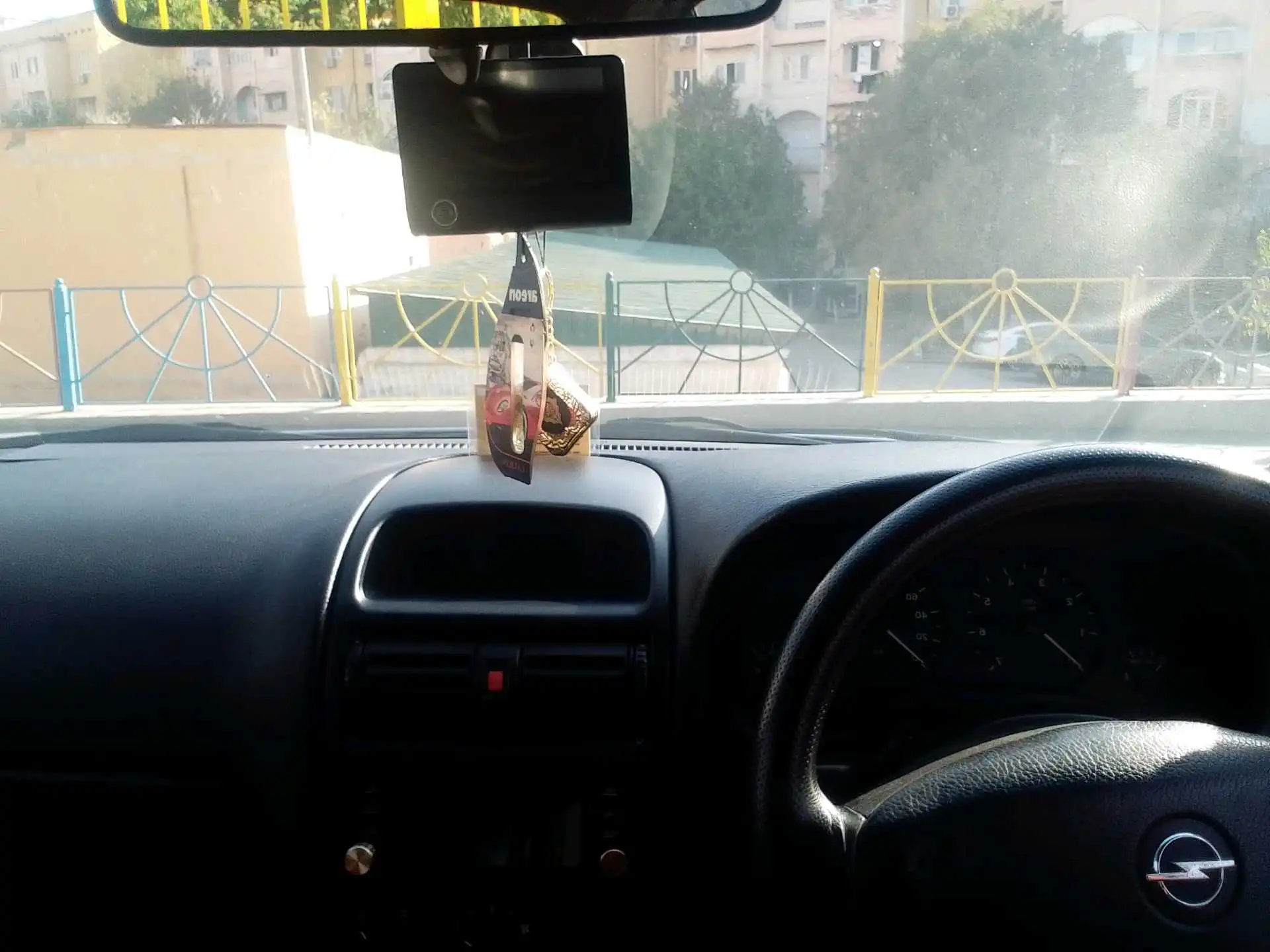 Opel Astra j 1998