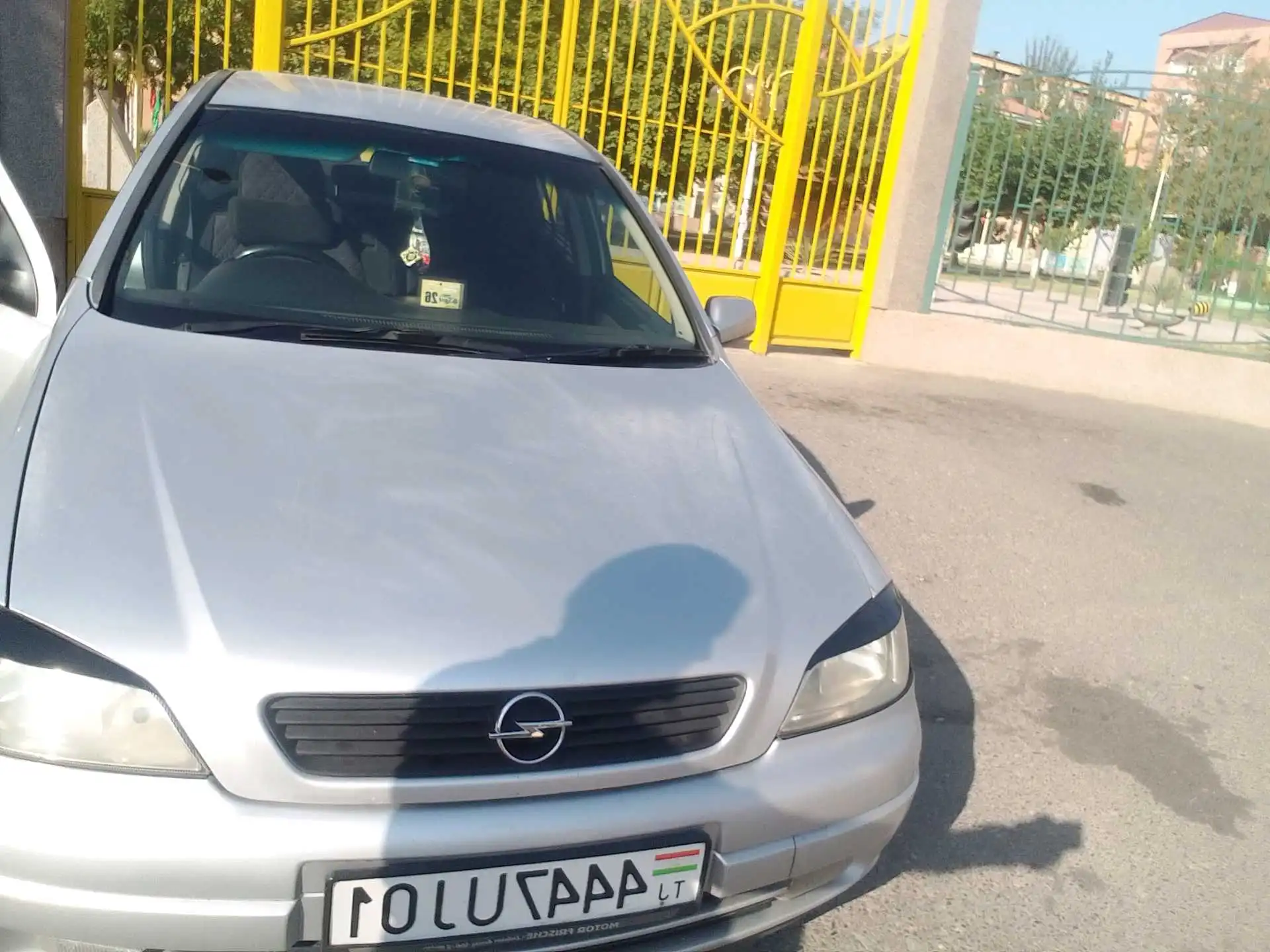 Opel Astra j 1998