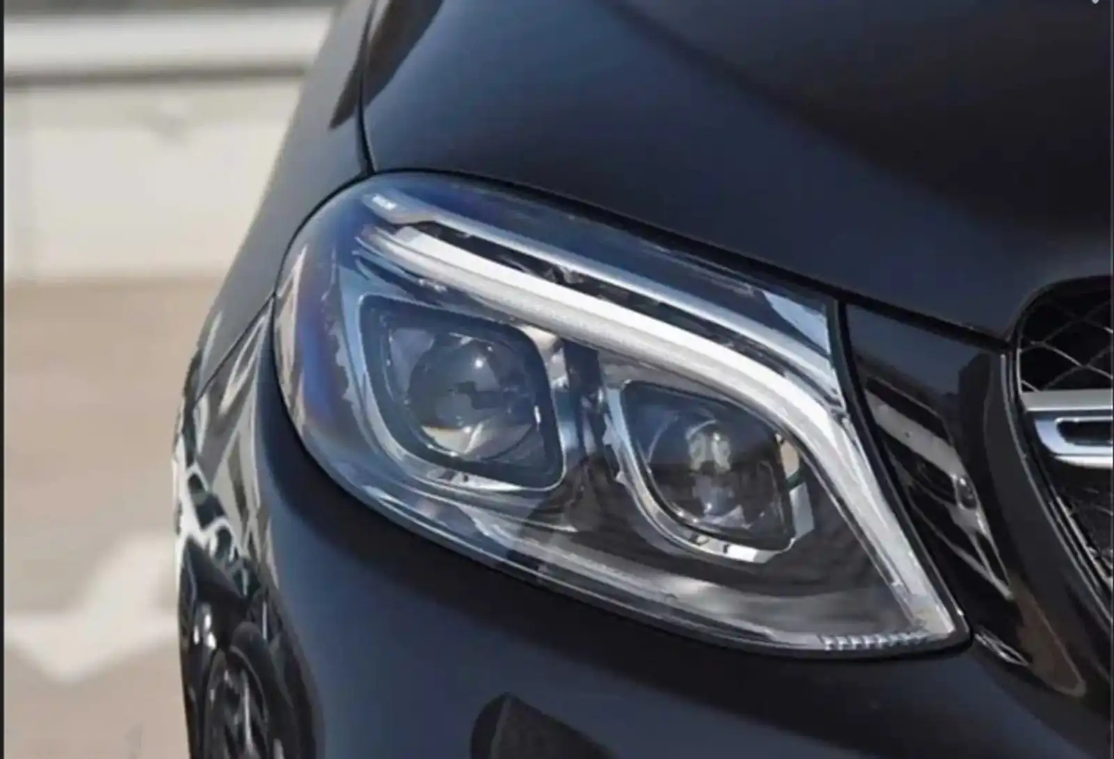 Стекло фары Mercedes Benz GLE W166 2015-2019 — фото 2